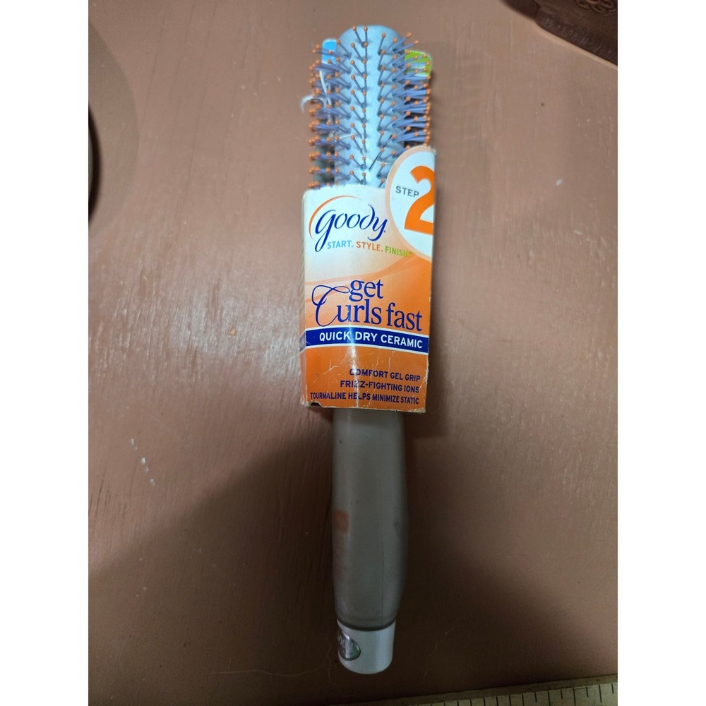 Goody Get Curls Fast Quick Dry Ceramic Round Brush Plasmium Gel Grip 17124 NEW